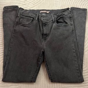 VERY NICE FITTED JEANS